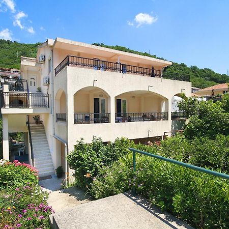 Apartments Raicevic ブドヴァ エクステリア 写真