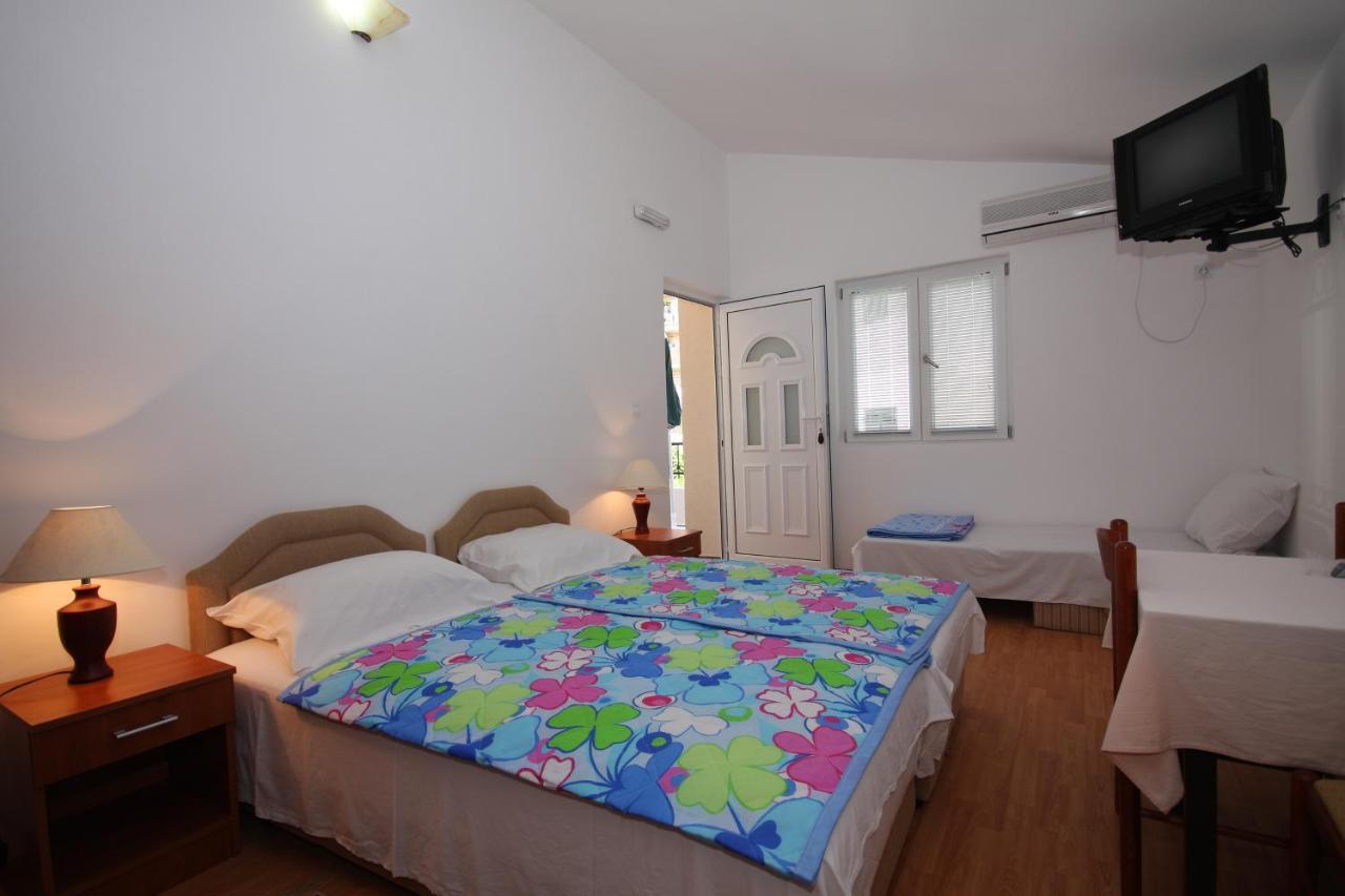 Apartments Raicevic ブドヴァ 部屋 写真